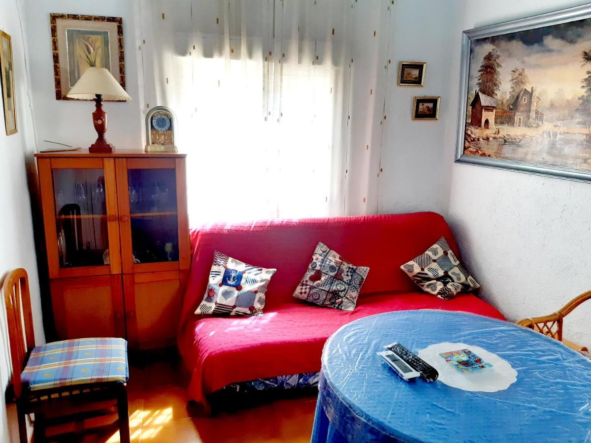 Villa Charming House In Illar With Mountain View And Balcony Esterno foto