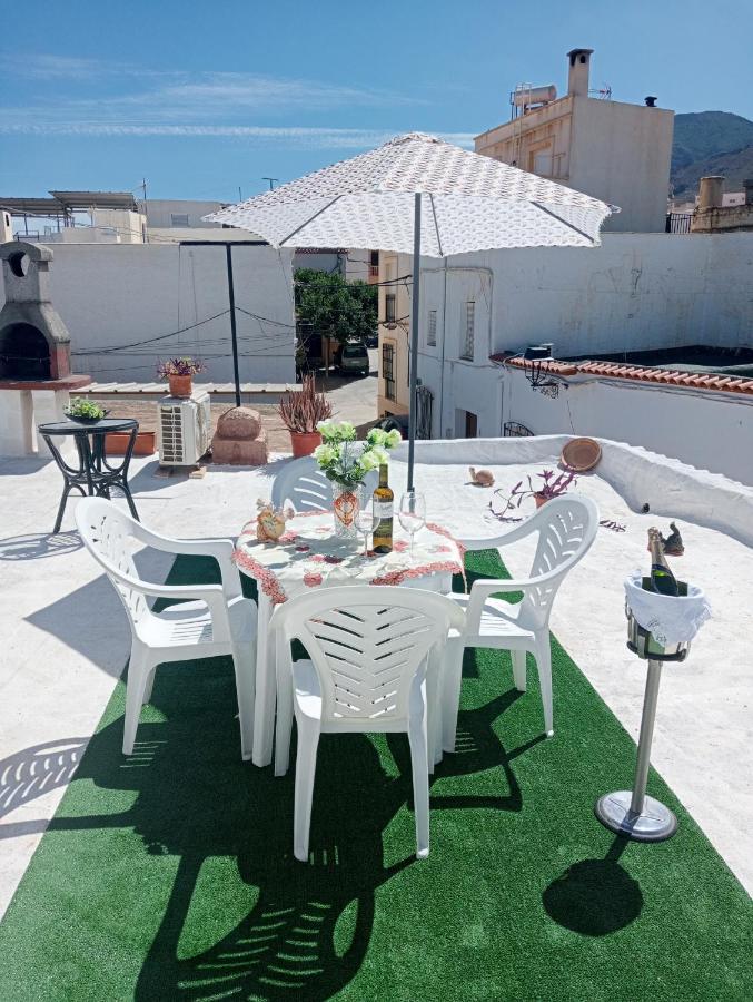 Villa Charming House In Illar With Mountain View And Balcony Esterno foto