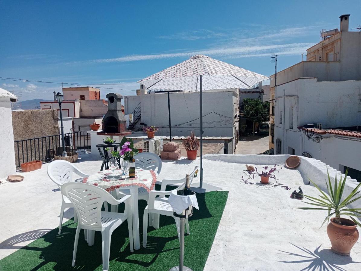 Villa Charming House In Illar With Mountain View And Balcony Esterno foto