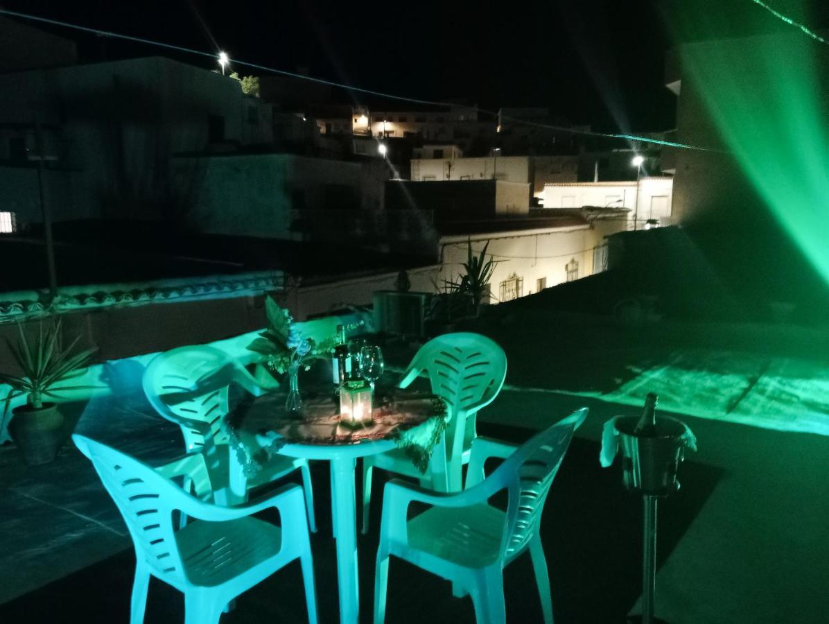 Villa Charming House In Illar With Mountain View And Balcony Esterno foto