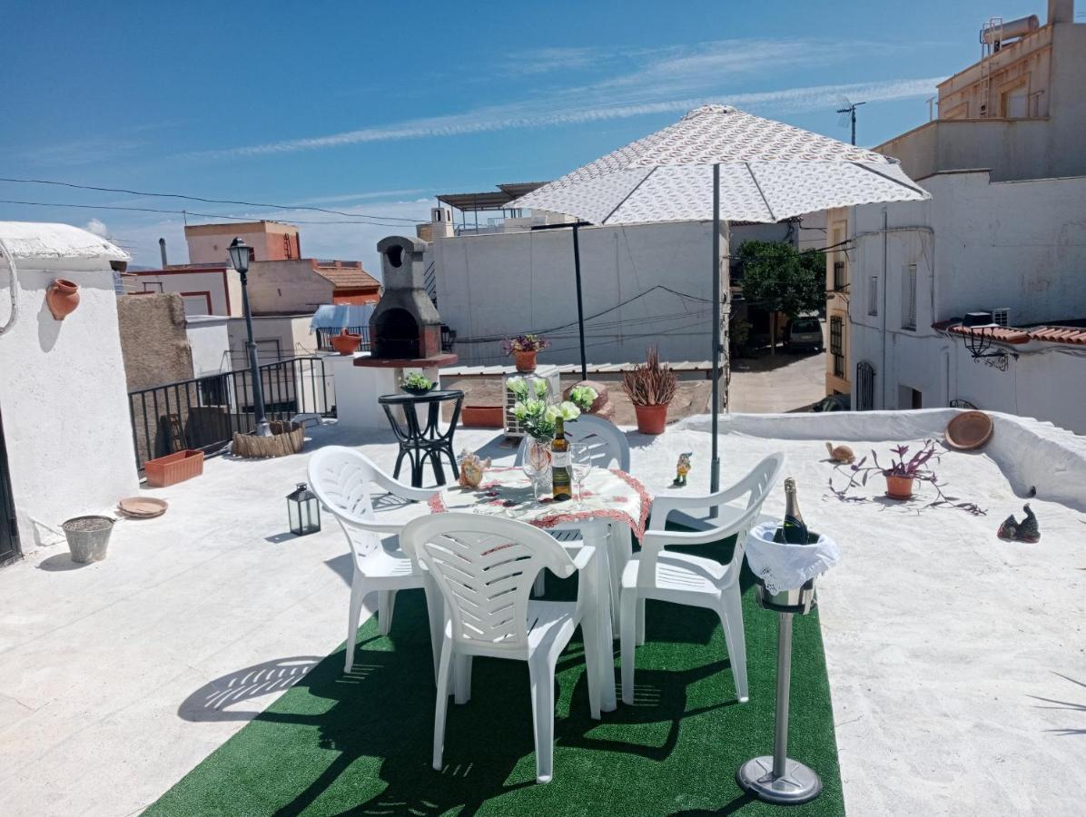 Villa Charming House In Illar With Mountain View And Balcony Esterno foto
