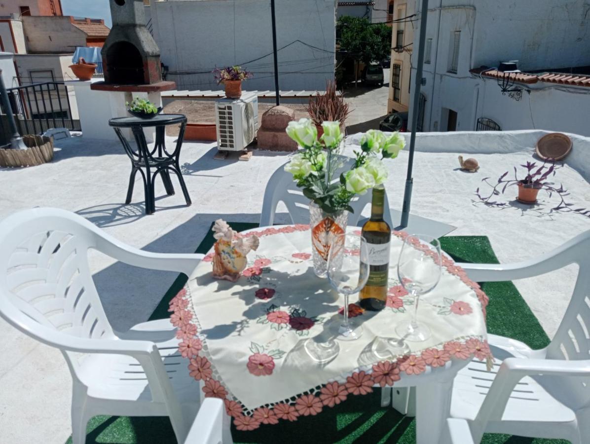 Villa Charming House In Illar With Mountain View And Balcony Esterno foto