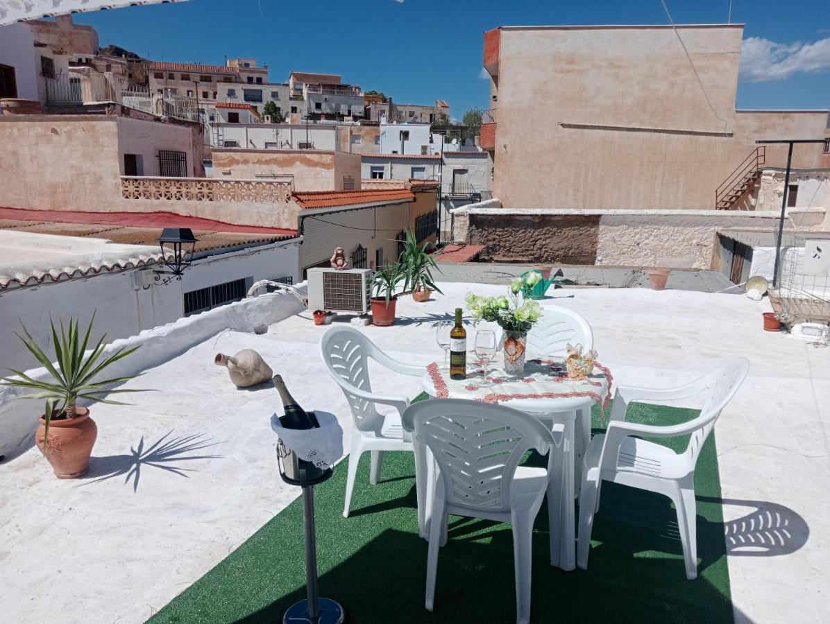 Villa Charming House In Illar With Mountain View And Balcony Esterno foto