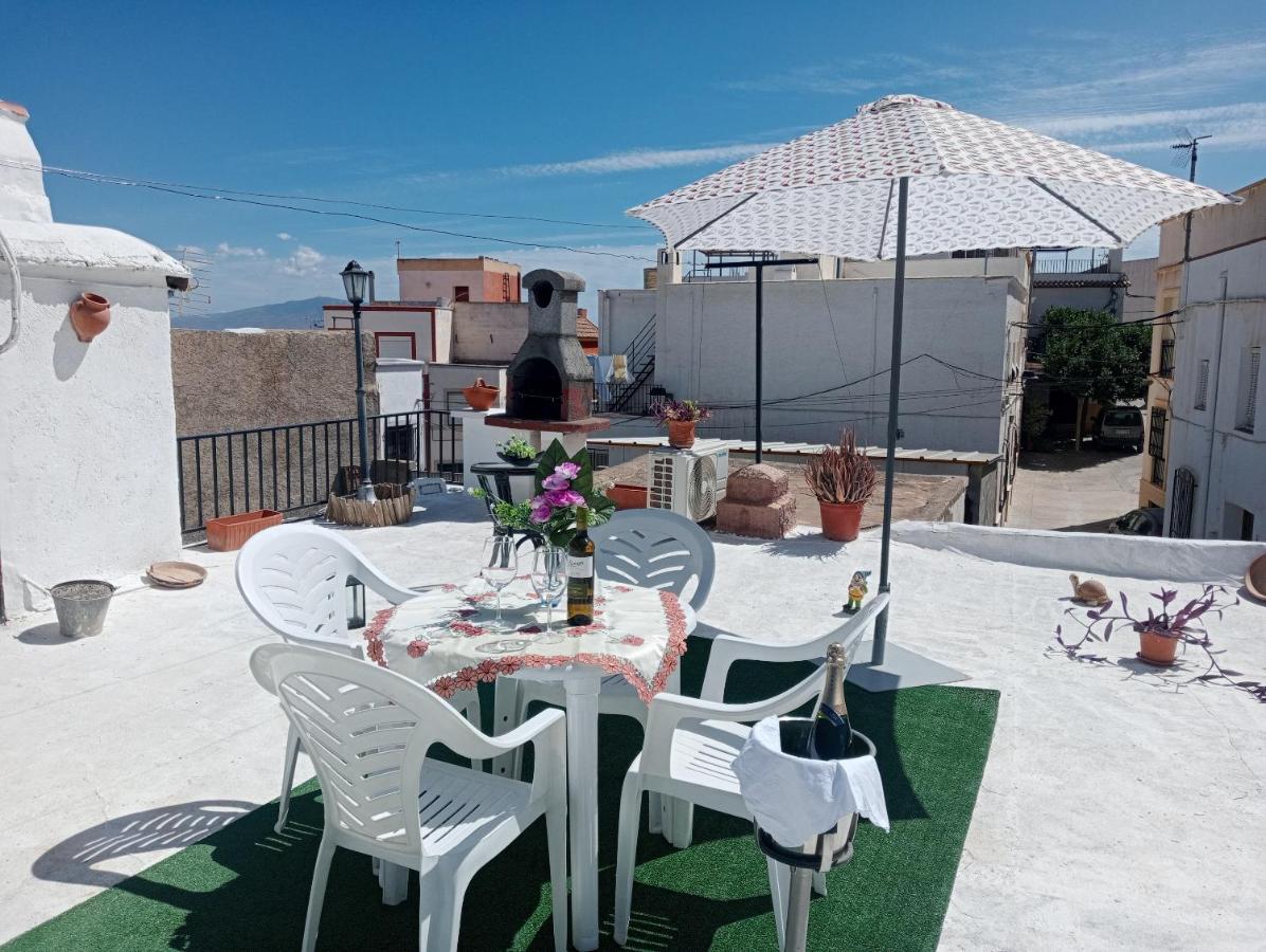 Villa Charming House In Illar With Mountain View And Balcony Esterno foto