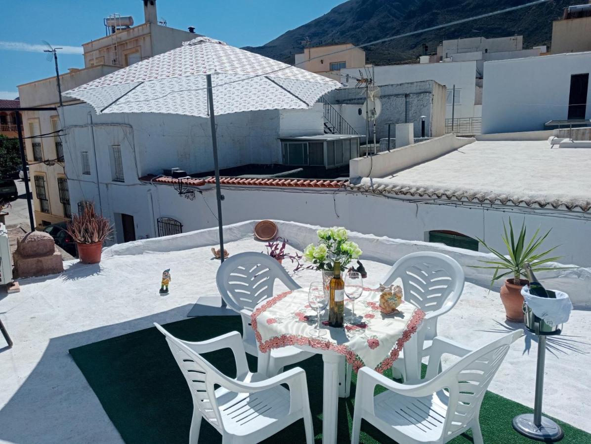 Villa Charming House In Illar With Mountain View And Balcony Esterno foto